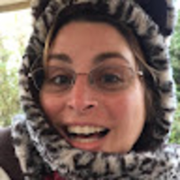 Meet your Posher, Catherine - Picture 1 of 1